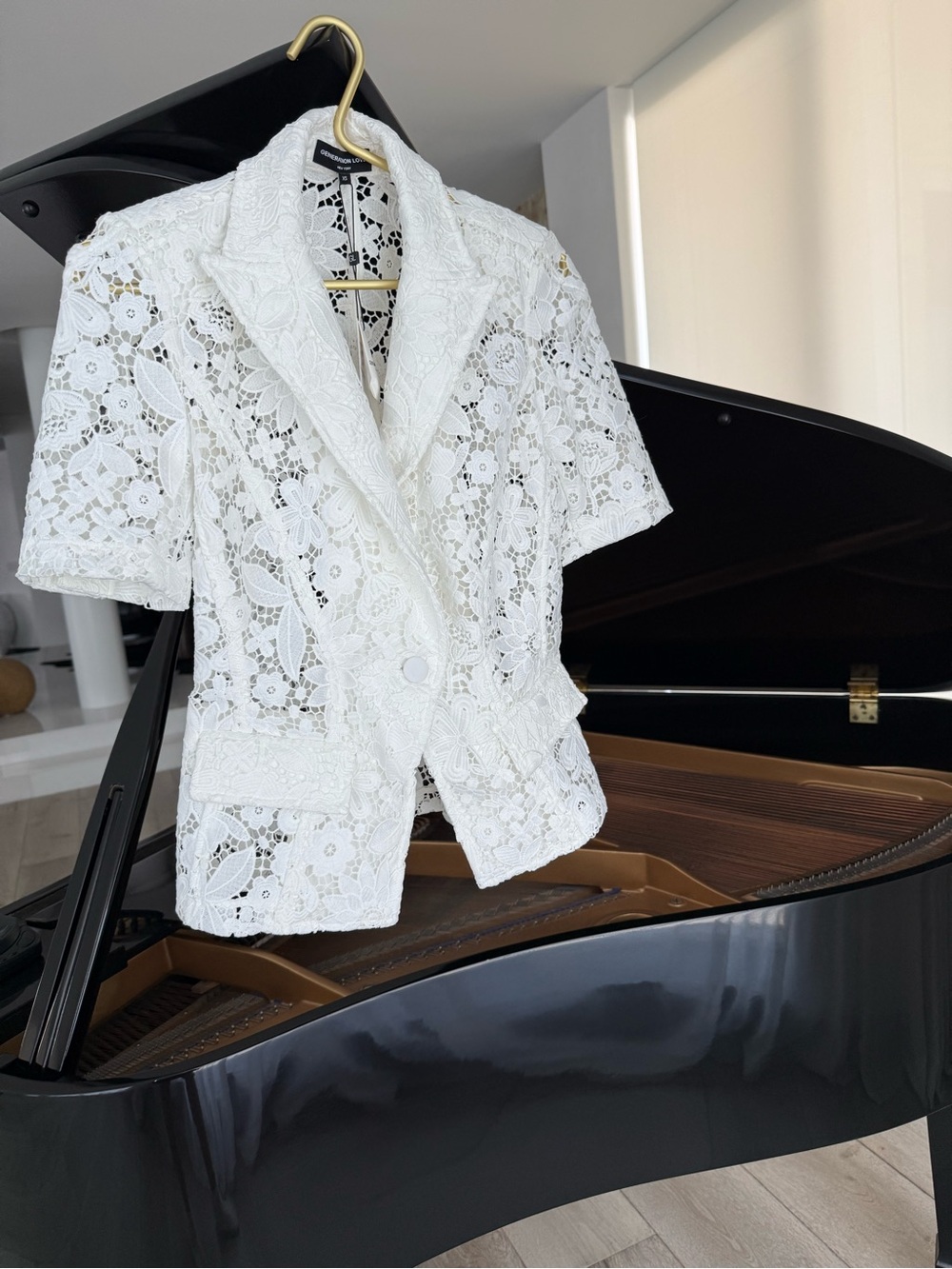 GENERATION LOVE Lace Short-Sleeve Blazer Jacket - White - Picture 13 of 16